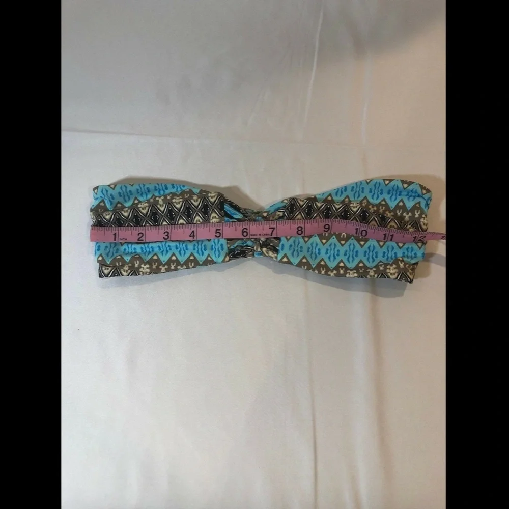 NEW Frankie's Bikinis Mary Jane Macrame‎ Bandeau Ikat Bikini Top in Small